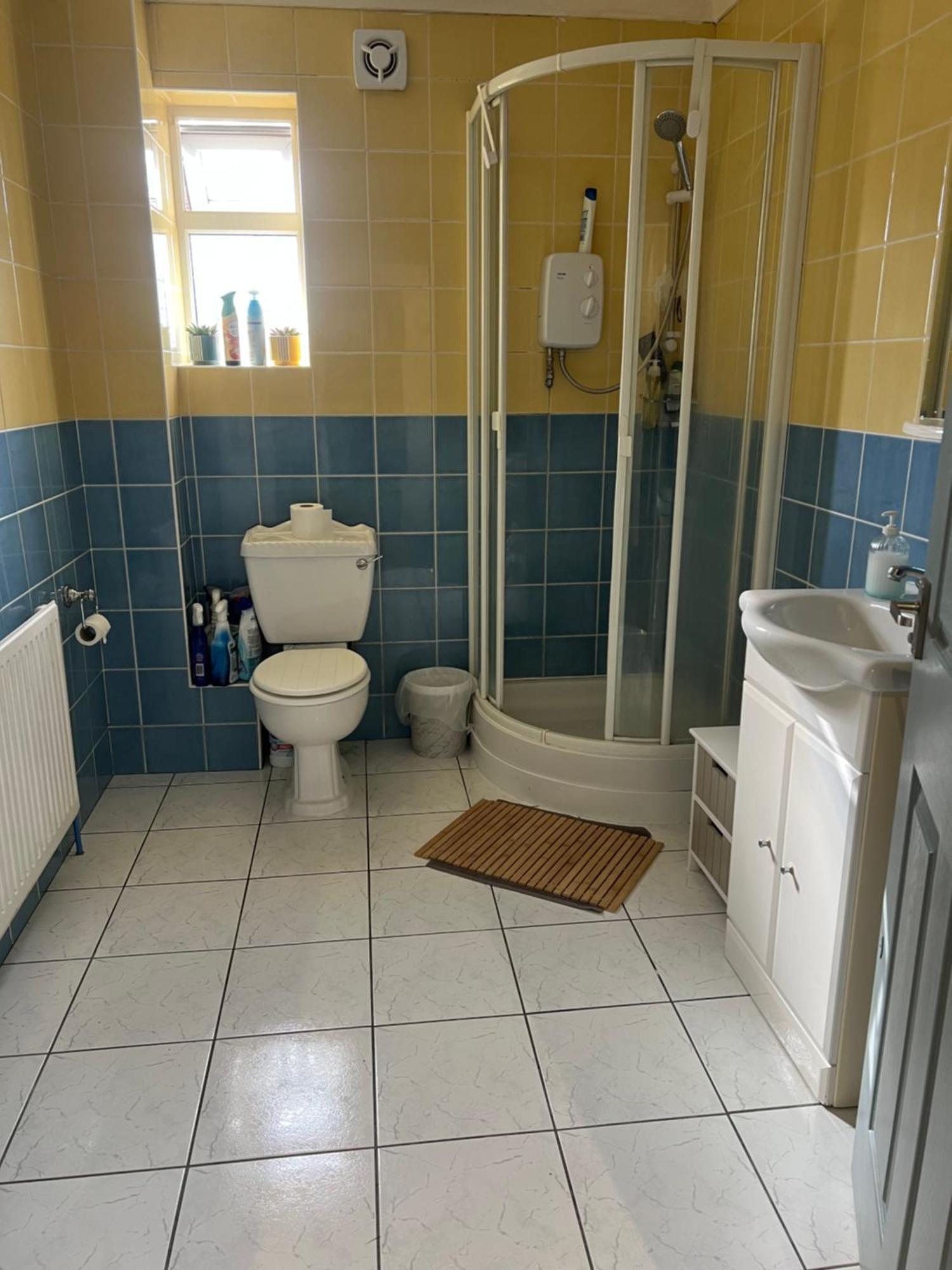 Double Room At The Bungalow With Shared Shower Room Kettering Eksteriør bilde